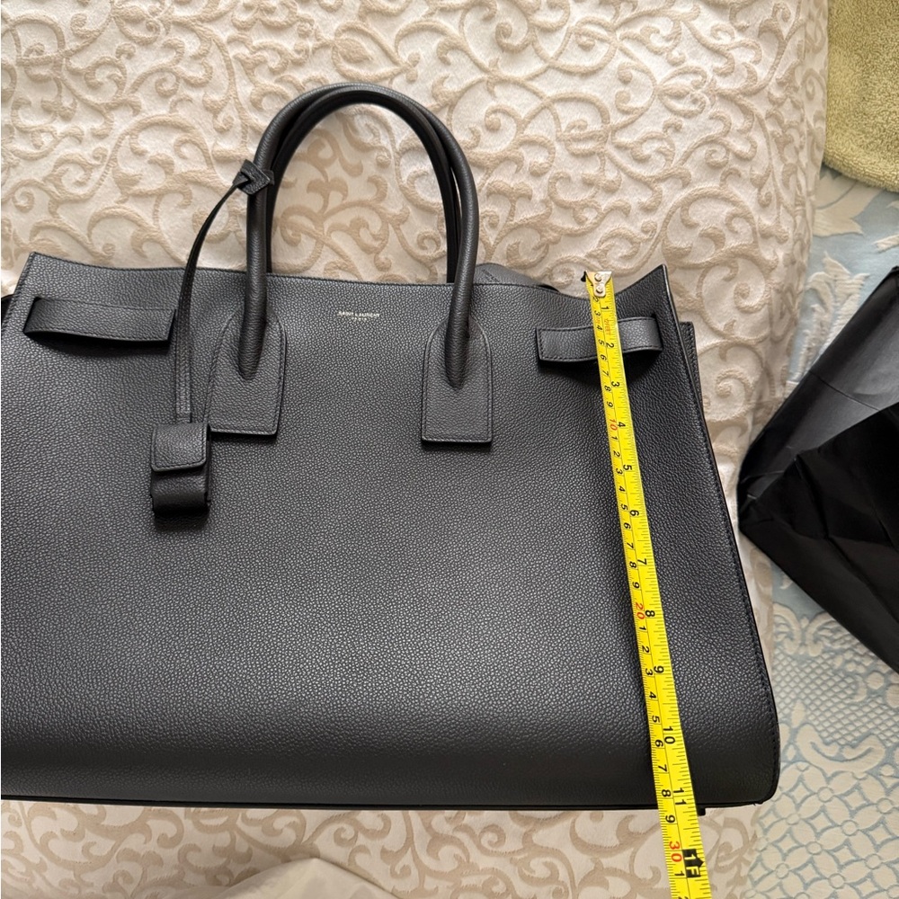 SAINT LAURENT Sac du Jour (Large in Grained Leather) - Picture 12 of 13